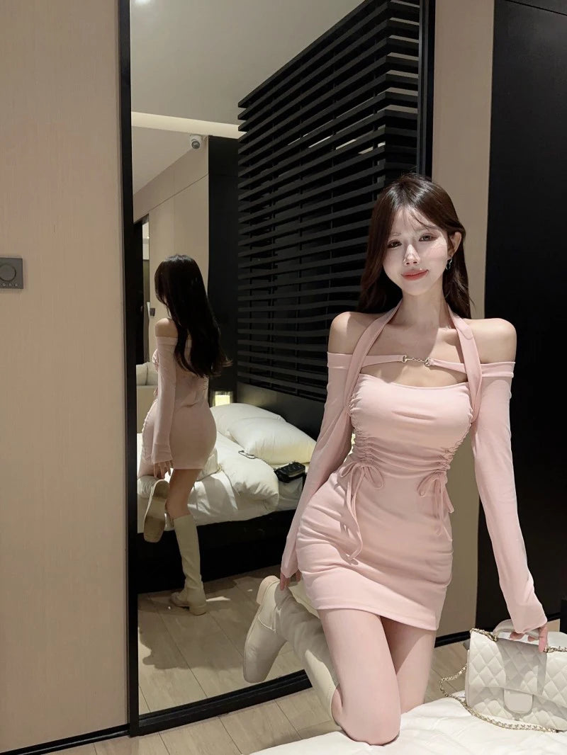 ピュアセクシーホットガール長袖ワンピース レディース秋冬スリムフィットホルターネックストラップラップヒップミニワンピース 女性服