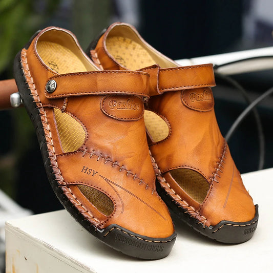 Sandals Man Summer 2023 Leather Slides Breathable Rome Male Outdoor Beach Platform Slippers Soft Hot Sale Men Flat Sandals