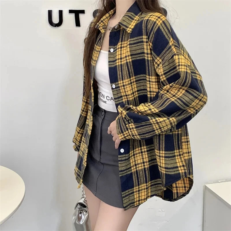 Women Tartan Shirt Long Sleeve Collared Button Up Oversized Plaid Shirt Jacket Grunge Fashion Teenage Girl Spring Summer Outfit