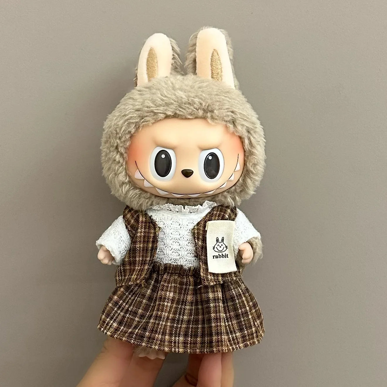 Labubu アクセサリー 衣類 デザイナー V1 V2 V3 Labubu ペンダント かわいい 個性的 ファッション 誕生日ギフト
