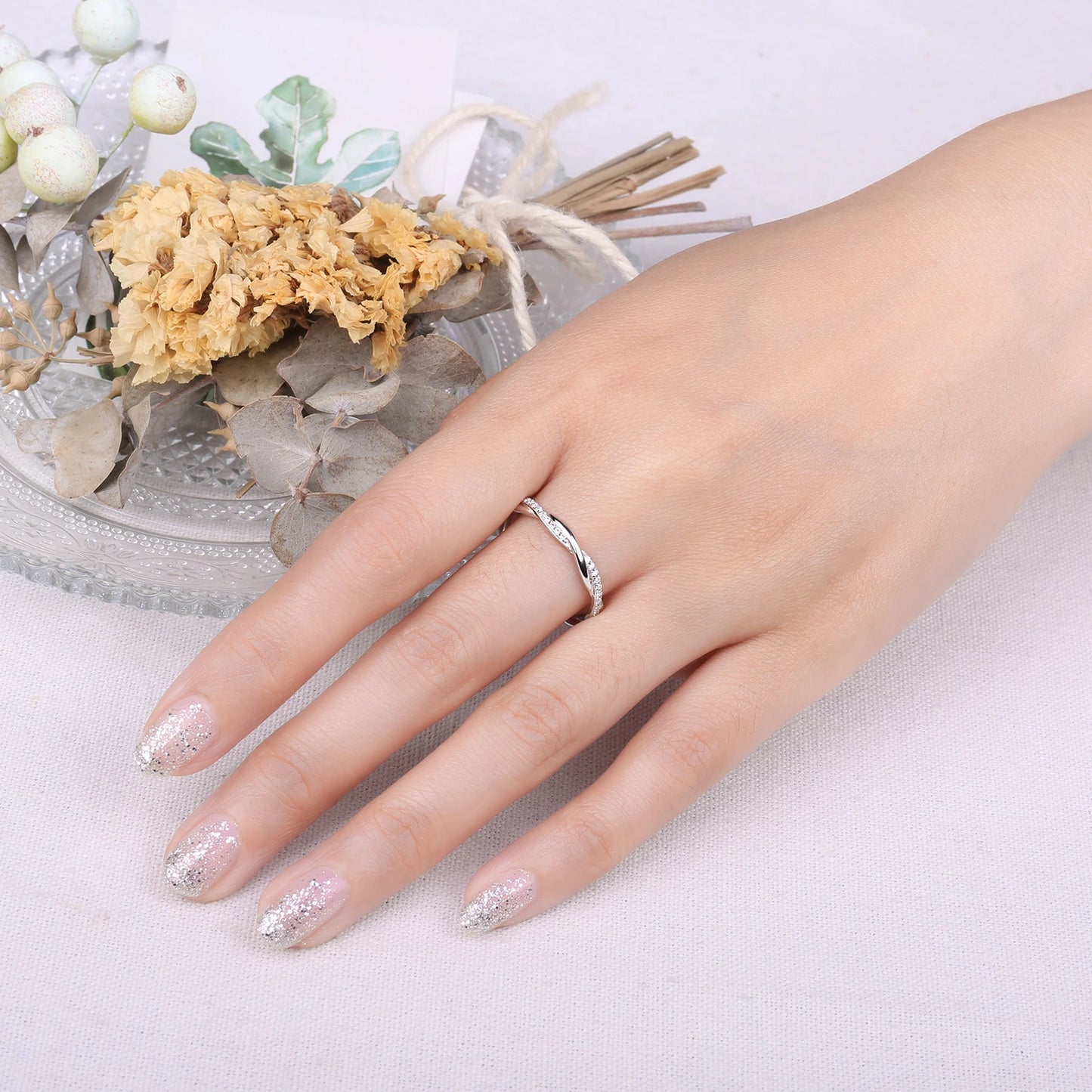 JewelryPalace Moissanite D Color Love Rope Infinity 925 Sterling Silver Stackable Band Ring for Woman Yellow Rose Gold Plated