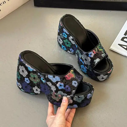 Slippers Women Summer On A Wedge Luxury Slides Shoes Flower Platform Pantofle Designer 2025 Floral Bling Fashion Shoes Woman's S