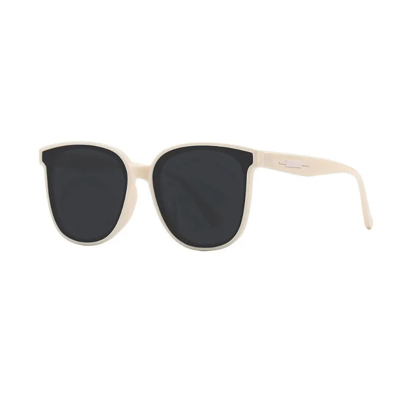 New sunglasses for women with a high-end feel, big face and slimming effect. Sunscreen, UV protection, polarized driving glasses