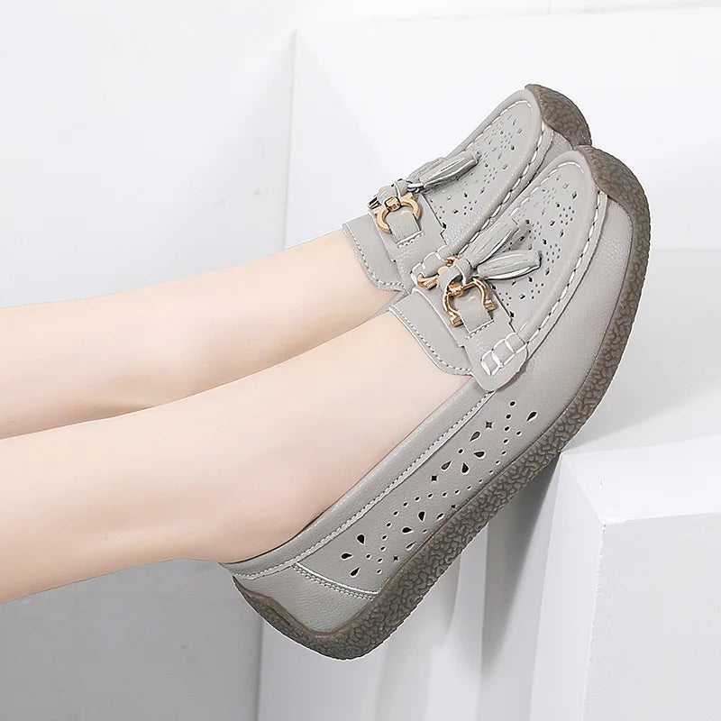 2025 New Loafers Women Summer Fashion Round Toe Nurse Shoes Soft Sole Non-slip Flat Shoes Breathable Casual Sports Women's Shoes