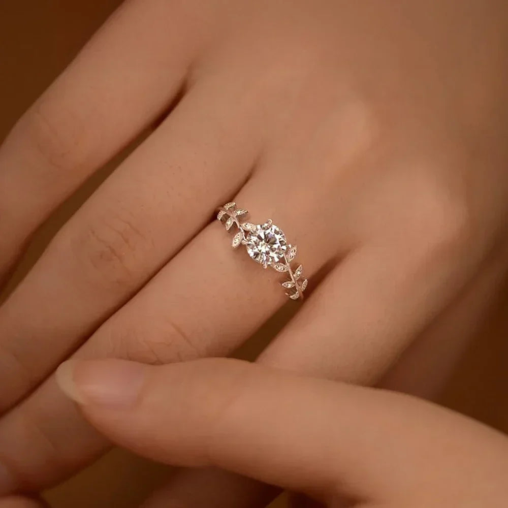 1CT Leaf Moissanite Diamond Engagement RingsCertified for Women 925 Sterling Silver Plated  White Gold Wedding Band Promise Ring
