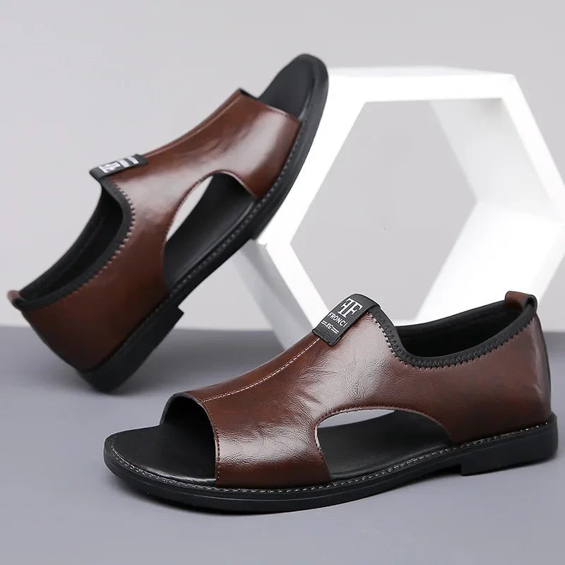 Sandals for Men Fashion Hollow Out Casual Shoes Soft Sole Comfort Beach Shoes for Men New Leather Flat Sandal Designer Sandalias