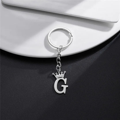 Fashion Crown A-Z Letters Pendant Keychains for Lovers Silver Color 26 Alphabet Keyring Women Car Key Ring Unique Name Jewelry