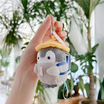 かわいいペンギンのぬいぐるみキーホルダー 観光帽子ペンギンキーホルダー 女の子へのギフト クリエイティブなスクールバッグキーホルダー