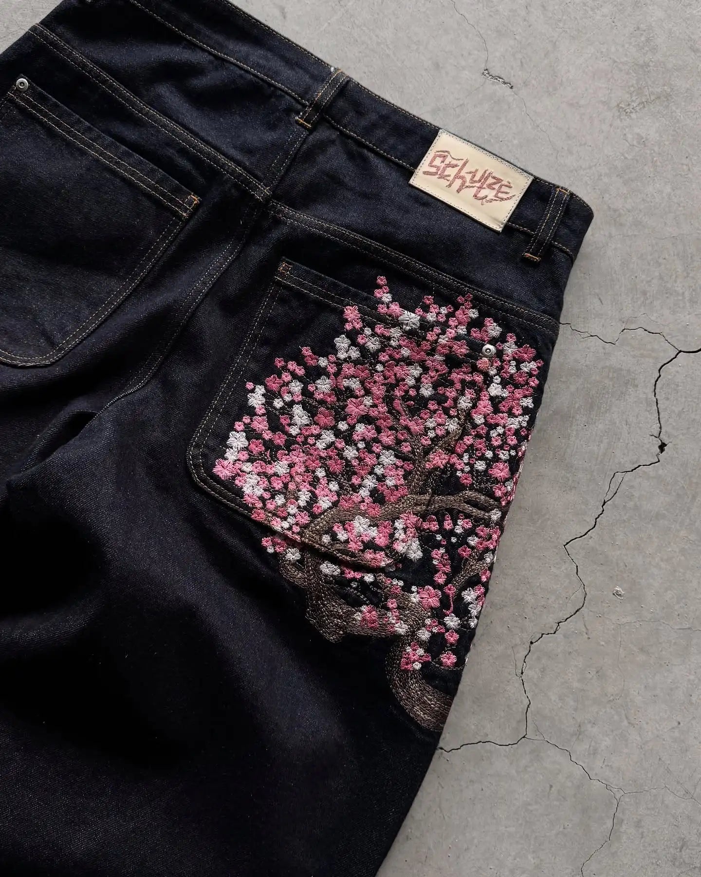 メンズ レディース チェリーブロッサムナイト オール刺繍 デニムパンツ Y2K ヴィンテージ バギー ストリート ストレートジーンズ ハイウエスト ウォッシュ加工 ブルージーンズ