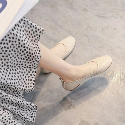 Women's Flats – 2025 Autumn New Trendy Retro Fashion Low-Heel Casual Commuting Leather Loafers (Driving Shoes for Petite Women)