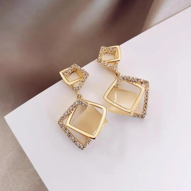 925 Silver Needle Korean Fashion Rhombus Drop Earrings For Women Jewelry 2025 Trending Luxury Crystal Cat's Eye Stone Earrings