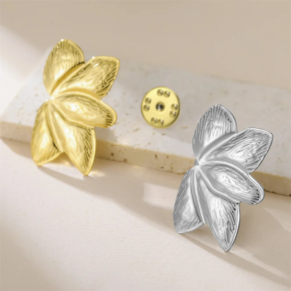 My Shape Leaves Brooch for Woman Girls Fan Shaped Leaves Brooch Pins for Dress Skirts Gold Color Stainless Steel Jewelry Gifts