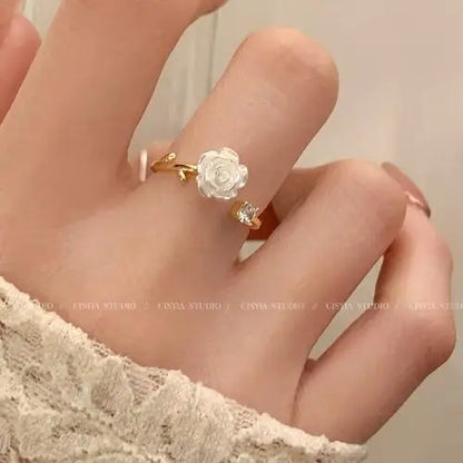 New Fashion Metal Jewelry Three-dimensional Ring Earring Necklace Three Piece Set Creative Design Sense Set Jewelry Ожерелье