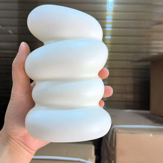 北欧風花瓶 部屋飾り モダン ホームデコレーション インテリアアクセサリー 飾り 寝室 ガーデンテーブル 植物 装飾花瓶