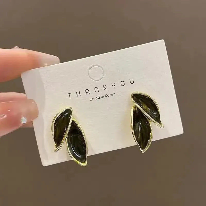 925 Silver Needle Korean Fashion Zircon Geometric Earrings For Women Jewelry 2025 Trending Luxury Crystal Cross Stud Earrings