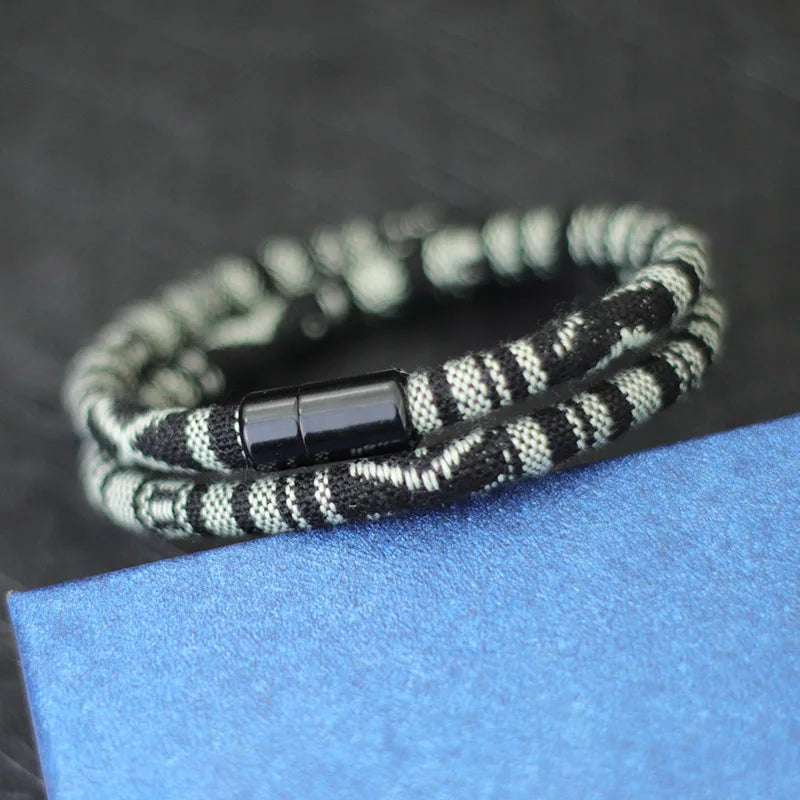 New In Men Bohemia Rope Bracelet Attract Magentic Braclet Adventure Survival Braslet Pulseras Hilo Hombre Beach Surf Brazalete