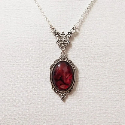 ゴシックブラッドレッドクォーツチャームネックレスバタフライネックレスレディースヴァンパイアエンボス魔女ジュエリーアクセサリーヴィンテージチョーカー