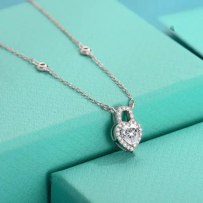 Real 925 Sterling Silver Heart Cut 0.8ct Moissanite Dancing Necklace Fashion Pendant Necklace Jewelry Gift Women
