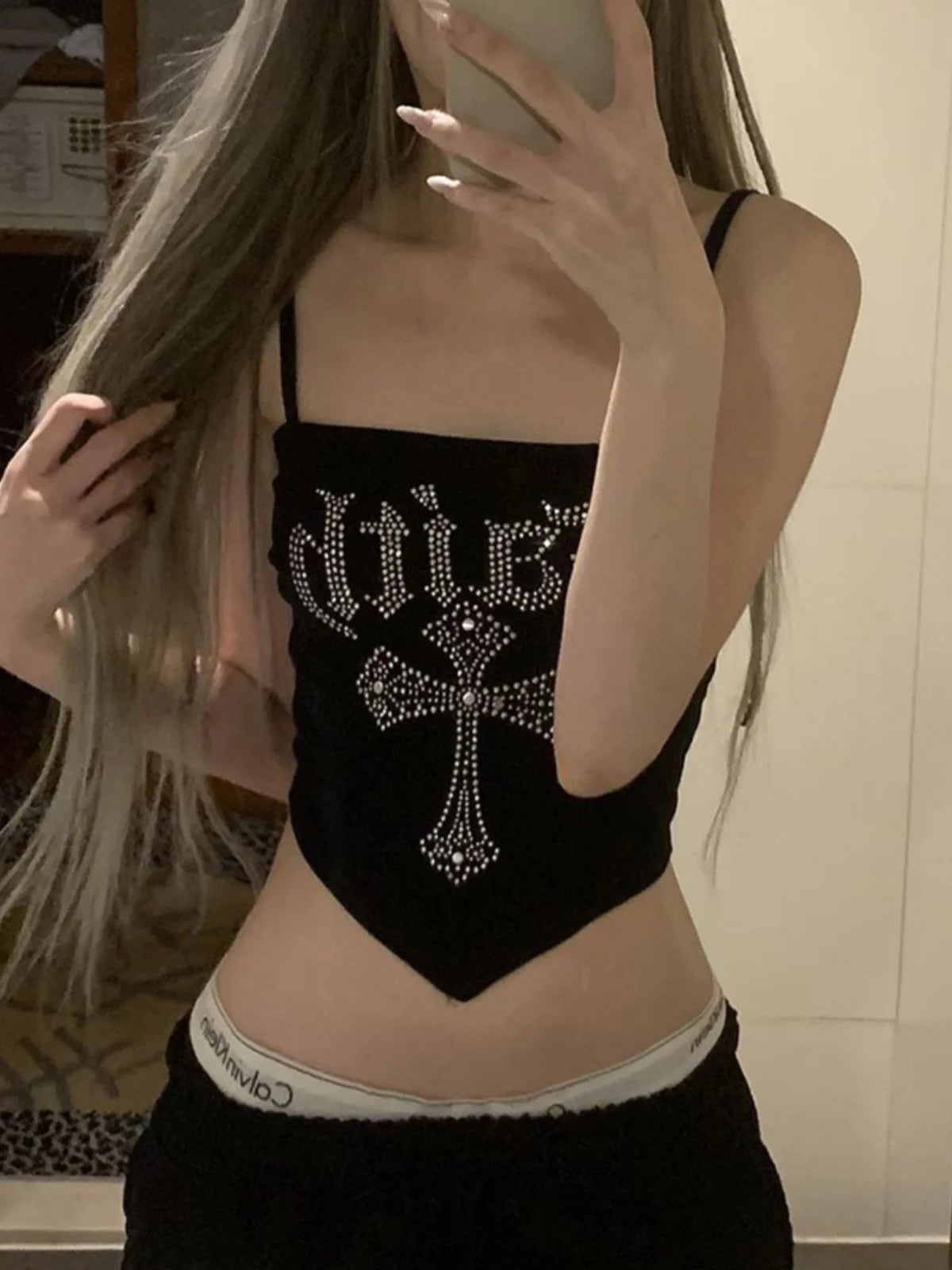Dulzura Glitter Trendy Crop Top Strap Vest Slim Fit Base irt Hot Girl Summer 2024 ort Sle Letter Pattern Street Sle
