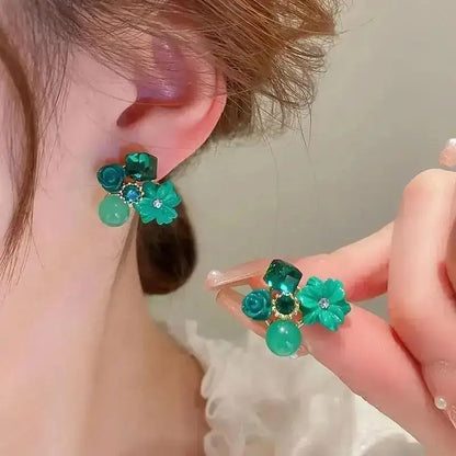 925 Silver Needle Korean Fashion Imitation Pear Earrings For Women Jewelry 2025 Trending New Luxury Women's Heart Stud Earrings