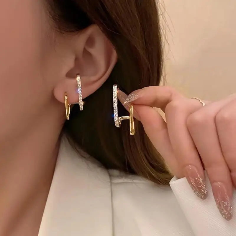 925 Silver Needle Korean Fashion Crystal Heart Earrings For Women Jewelry 2025 Trending New Luxury Women's Hoop Earrings Z40