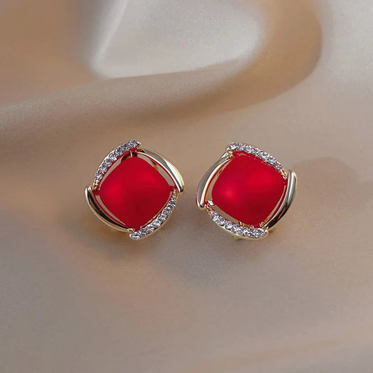 925 Silver Needle Korean Fashion Pearl Stud Earrings For Women Jewelry 2025 Trending New Vintage French Women's Crystal Earrings