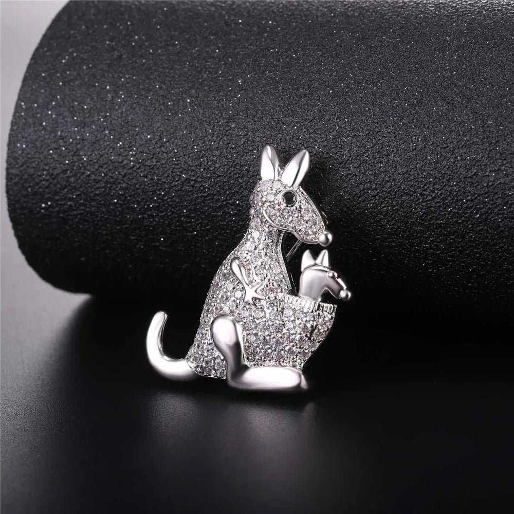 Clear White CZ Kangaroo Mother and Child Brooches Pin for Woman Cubic Zirconia Pave Setting Luxury Style Jewelry Gift for Her
