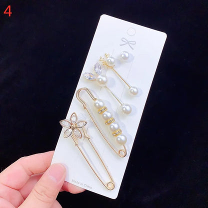 Fashion Crystal Pin Waist Buckle Fixed Strap Charm Safety Brooch Anti Fall Sweater Cardigan Clip Chain Pearls Brooches Jewelry