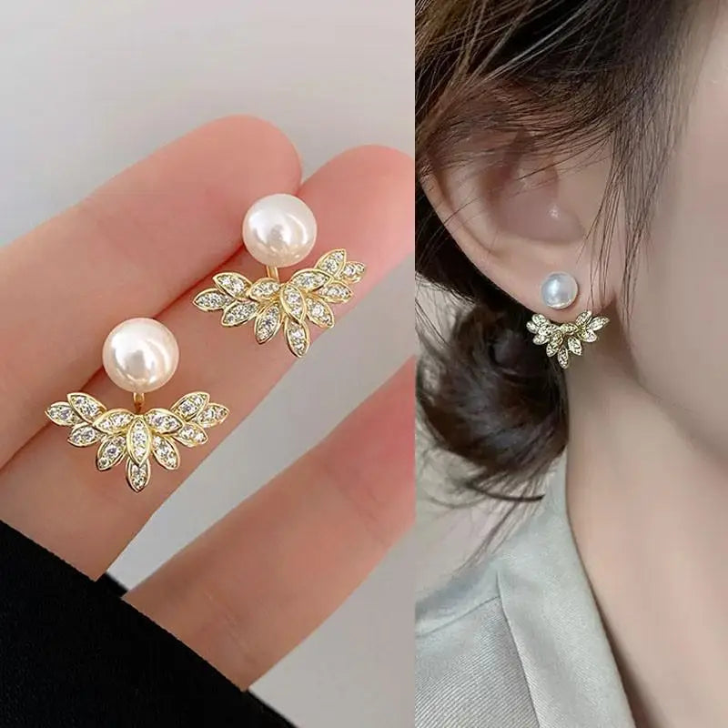 925 Silver Needle Hollow Crystal Swan Earrings For Women Korean Jewelry 2025 Trending New Luxury Animal Pearl Stud Earrings Gift