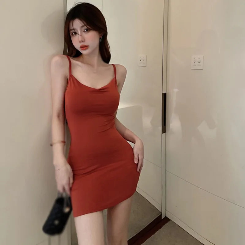 New Sexy Nightclub 2024 Summer Korean Edition Open Hanging Neck Embroidery Slim Fit Sexy Backless Sleeveless Dress