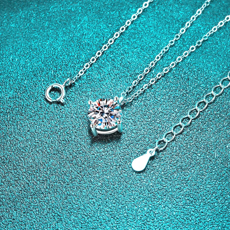 Smyoue 1ct VVS Moissanite Necklace for Women Simulated Lab Diamond Pendant Gift 100% Sterling Silver Wedding Jewelry Four-claw