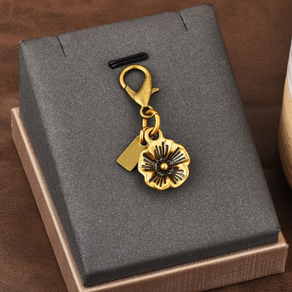 Fashion Bear Cherry Letter C Flower Keychains For Women Metal Y2K Exquisite Bag Pendant Car Key Ring Jewelry Gift Accessories