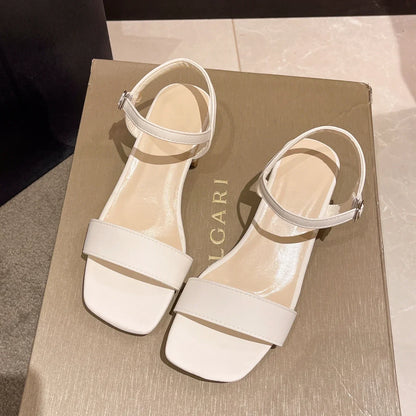 夏の女性用サンダル、女性用の新しい厚底サンダル、ネットセレブ、バックル付きの優しいワンライン、妖精スタイル
