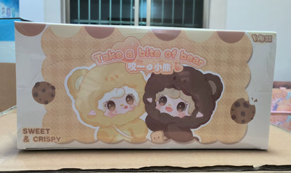 Yooki Oxygen 4th Generation V4 Bite Bear Series Plush Blind Box Exquisite Desktop Model Jewelry Doll Surprise Mystery Box Gifts