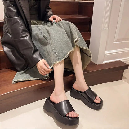 Women Slippers 2025 Summer New Luxury Sandals Women Thick Soled Designer Square Toe Slippers Slides Women Zapatos