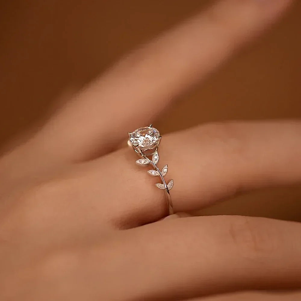 1CT Leaf Moissanite Diamond Engagement RingsCertified for Women 925 Sterling Silver Plated  White Gold Wedding Band Promise Ring