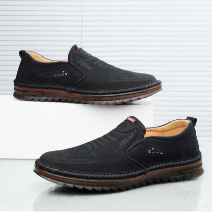 Men Loafers 2025 New Leather Shoes Men's Casual Shoes Moccasins Breathable Sneakers Male Driving Shoes Comfort Flats Plus Size