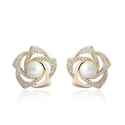925 Silver Needle Korean Fashion Crystal Flower Earrings For Women Jewelry 2025 Trending New Women's Pearl Stud Earrings Brincos