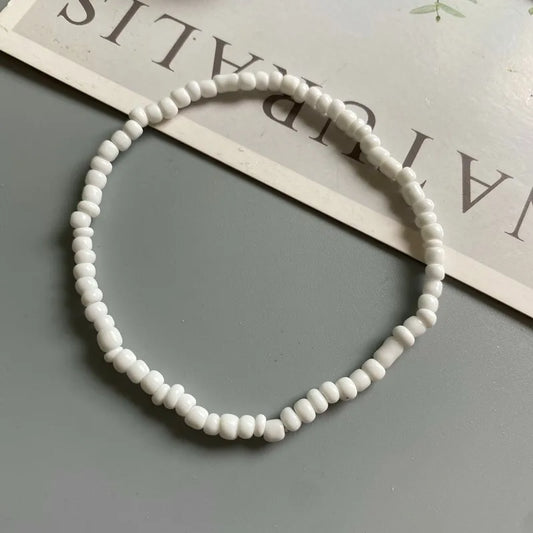 女性用ホワイトアンクレット、カラフルなファッションガール、小さなシードビーズフットブレスレット、イエローボヘミアンアンクレット、ギフトジュエリー