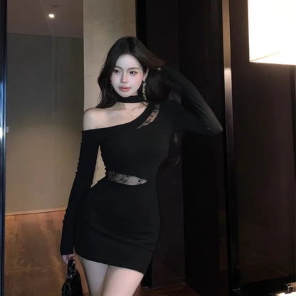 レディース スラントカラー ストラップレス アシンメトリー 長袖 ドレス 韓国風 レース切り替え セクシー ミニドレス ブラック