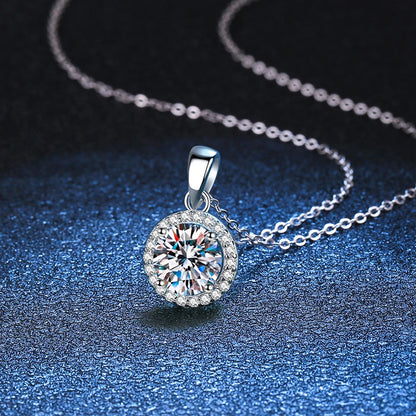 NeeTim 1 Carat Real Moissanite Pendant For Women Lab Diamond Necklace 925 Sterling Silver Fine Jewelry Girl Valentine's Day Gift