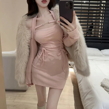 ピュアセクシーホットガール長袖ワンピース レディース秋冬スリムフィットホルターネックストラップラップヒップミニワンピース 女性服