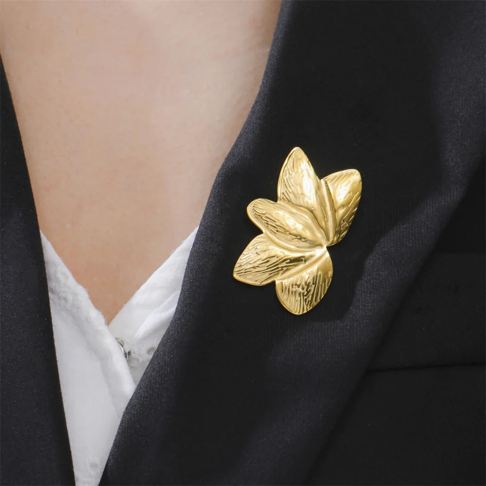 My Shape Leaves Brooch for Woman Girls Fan Shaped Leaves Brooch Pins for Dress Skirts Gold Color Stainless Steel Jewelry Gifts