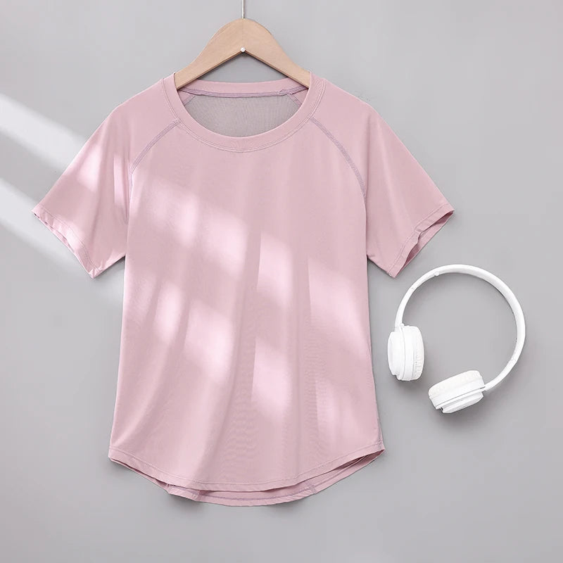 DRUR ヨガトップス スポーツウェア レディース ジムシャツ 通気性 速乾 半袖 ワークアウト Tシャツ ジョガー ランニング Tシャツ ヨガウェア 新作