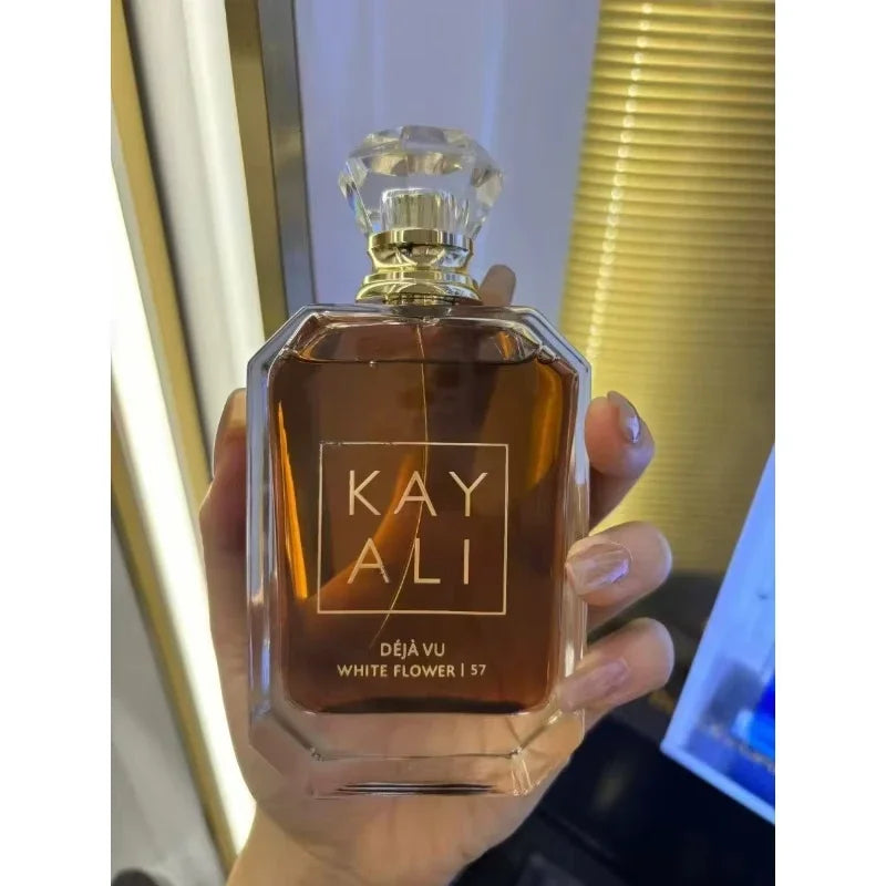 Men's and women's perfume, featuring a sweet floral and fruity base fragrance, is a noble gift. 100 ml - 8 charming scents