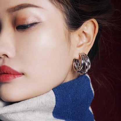 925 Silver Needle Korean Big Elegant Earrings For Woman Metal Jewelry 2025 Trending Vintage Geometric Women's Earrings Z40