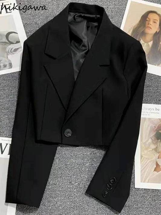 エレガントなブラックブレザー、ファッションクロップトップ、2025年ジャケット、レディース服、カジュアルブレザー、女性用ベスト、ゆったりとした長袖コート
