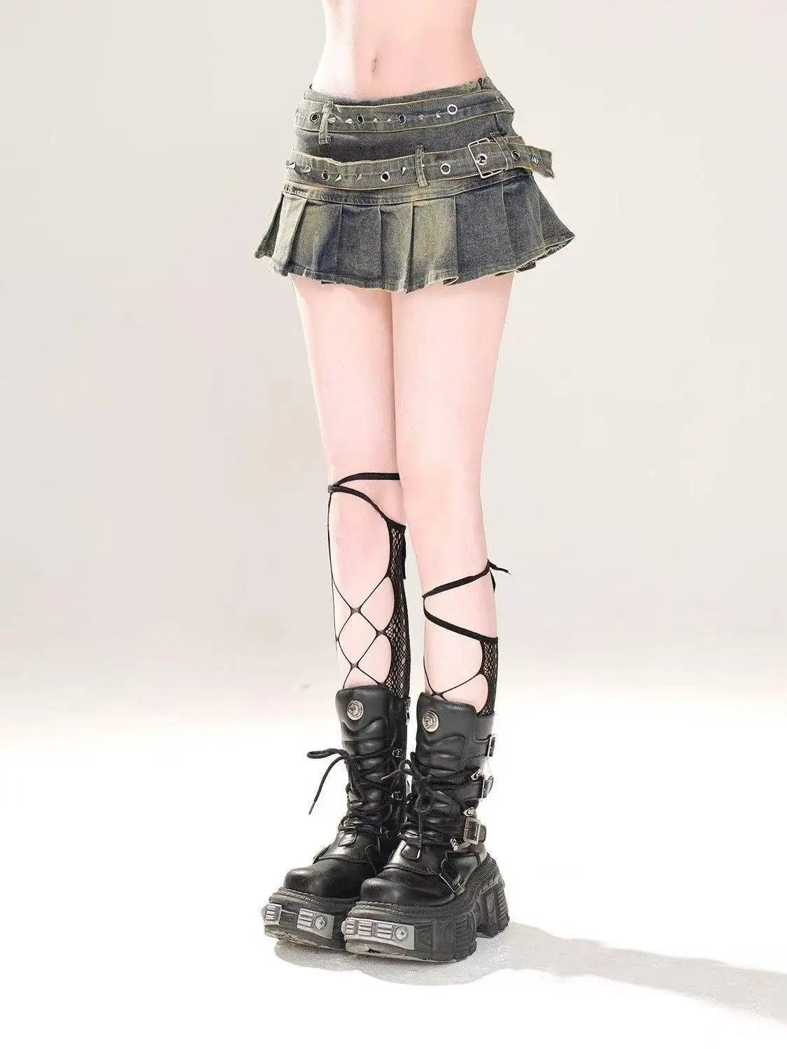 Black Gothic Mini Skirt Woman Y2K Korean Fashion High Street Aesthetic Elegant Retro A-line Mini Denim Skirt Outfits 2025