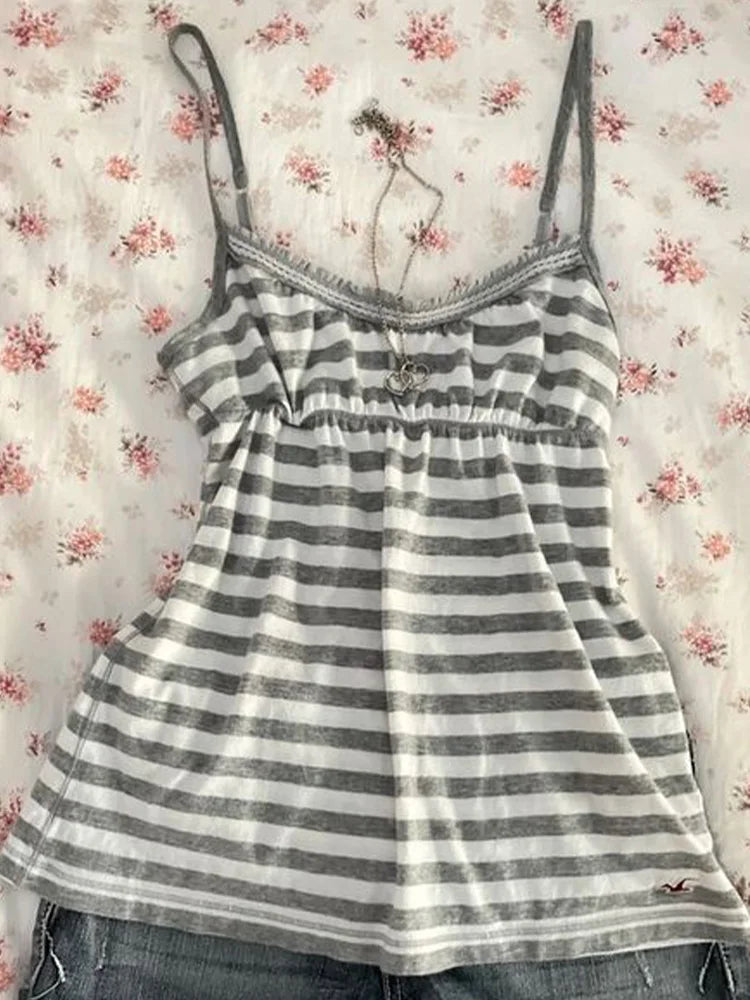 Y2K Cute Women Sleeveless Suspender vintage Sweet Lace Casual Emo Girls Harajuku Bowknot Streetwear Summer Slim Ladies Crop Tops