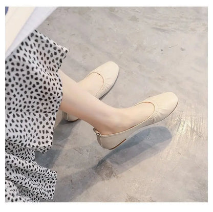 Women's Flats – 2025 Autumn New Trendy Retro Fashion Low-Heel Casual Commuting Leather Loafers (Driving Shoes for Petite Women)